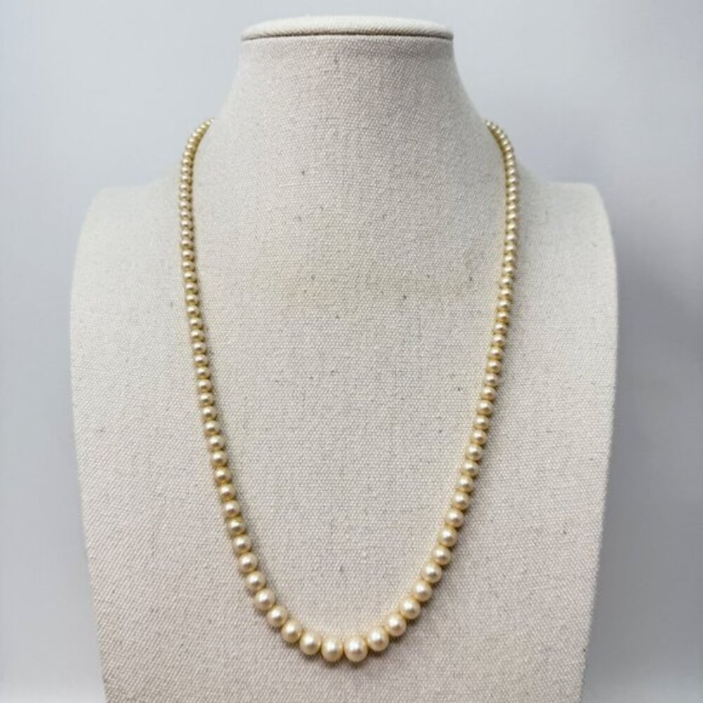 Marvella Graduated Imitation Pearl Necklace Long‎ Length Signed Gold-Tone Clasp